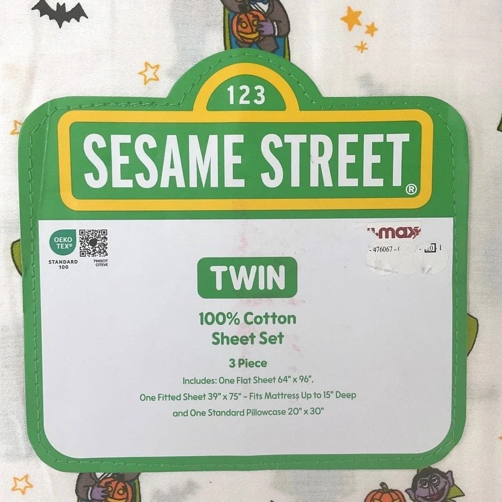 Sesame Street The Count Halloween Twin Sheet Set 100% Cotton Vampire Pumpkin New